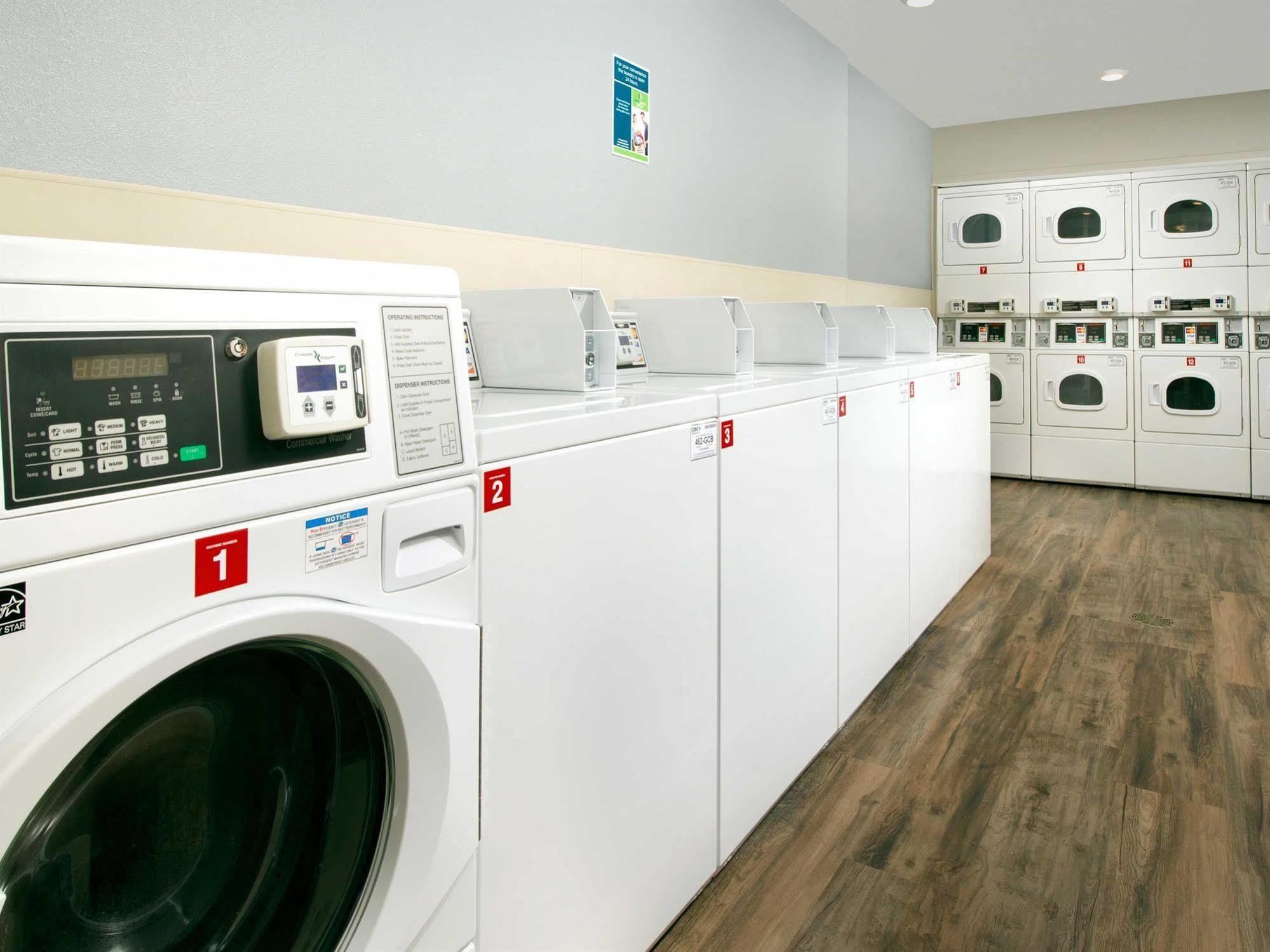 Woodspring Suites Chicago Darien Exteriér fotografie